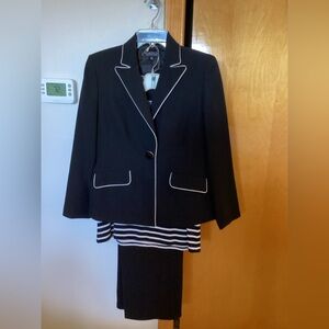 Ladies Kasper 3pc Pantsuit - Black - 8P